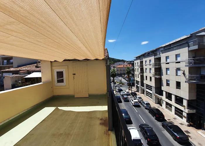 Hébergement de vacances Triplex Avec Terrasse En Rooftop, Au Coeur De *