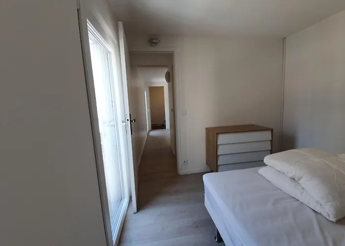 Triplex Avec Terrasse En Rooftop, Au Coeur De Sète